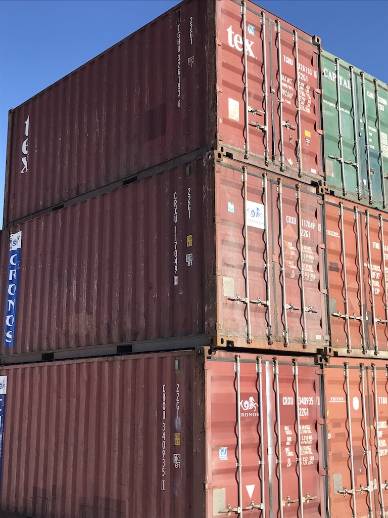 Lot de conteneurs de 20 pieds usagés à vendre à Montréal, Québec - Conteneurs KJS Containers Inc